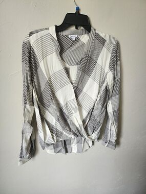 Splendid Black & White Plaid Wrap-Front Blouse Size Small